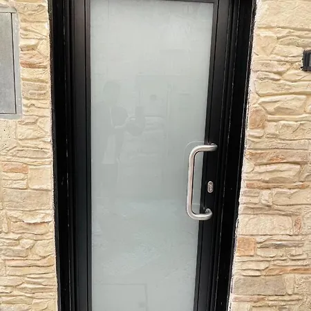 Whiteflower * باري