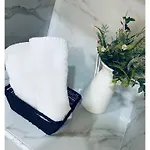 Whiteflower Bari
